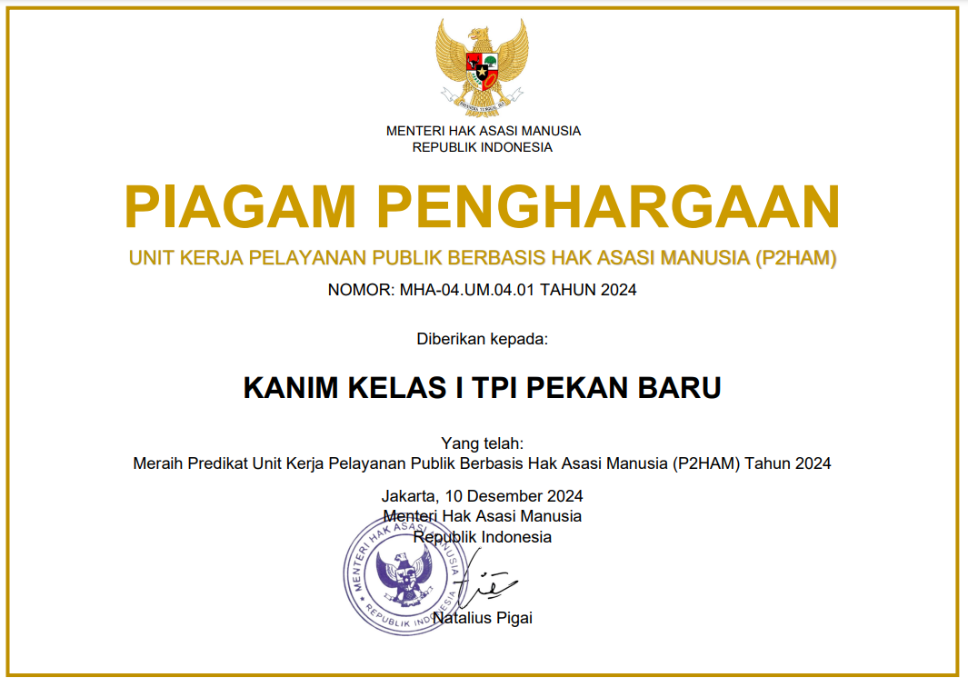 Kantor Imigrasi Pekanbaru menerima Piagam Penghargaan Unit Kerja Pelayanan Publik Berbasis Hak Asasi Manusia (P2HAM) Tahun 2024 dari Menteri Hak Asasi Manusia Republik Indonesia